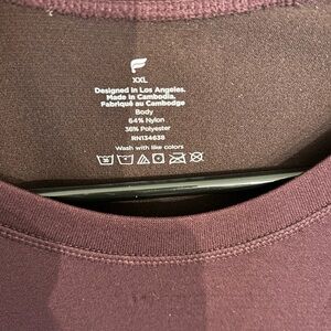 Fabletics, Men's XXL athletic shirt